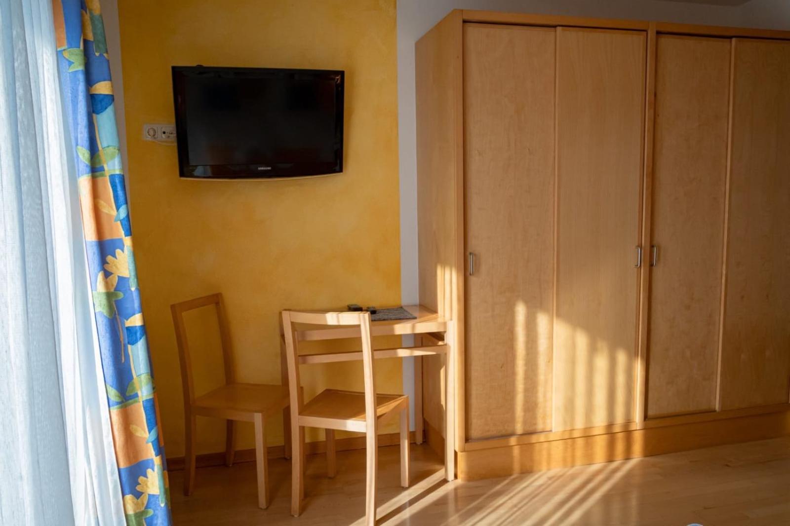 Familienpension Gletscherblick ハイリゲンブルート エクステリア 写真